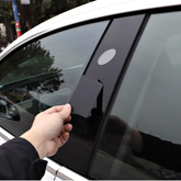 B-søyle beskyttelsesfilm for Tesla Model Y (2021–2024)
